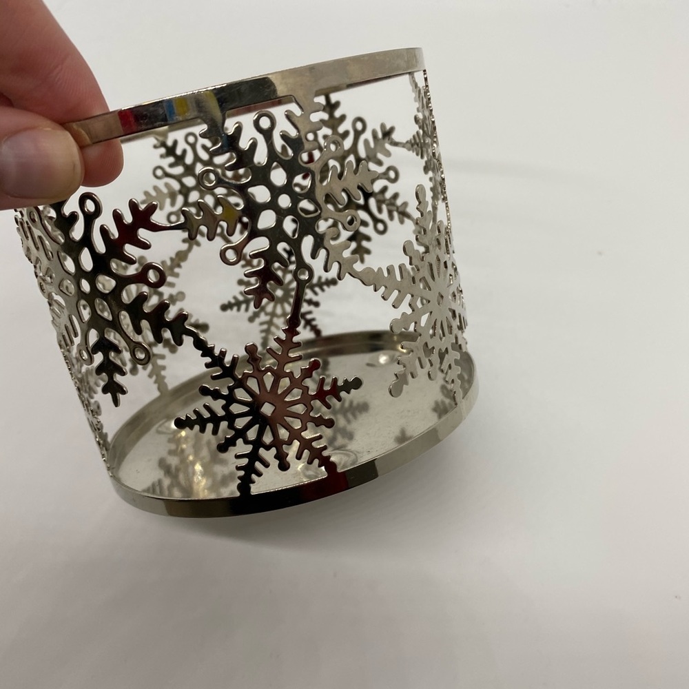 LAST ONE Bath & Body Works 3-wick candle holder